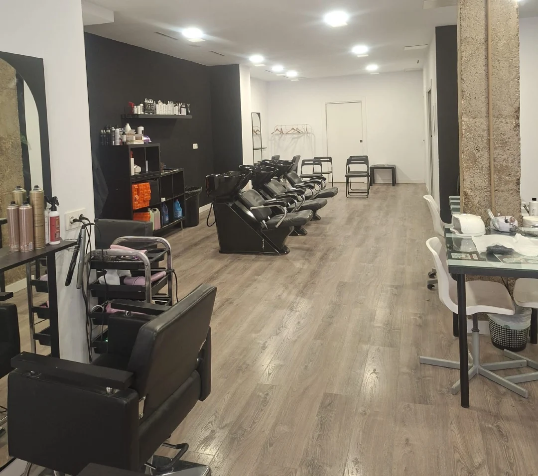 Milano Cosmetics - C. Emperatriz Eugenia, 9, Ronda, 18002 Granada (2)