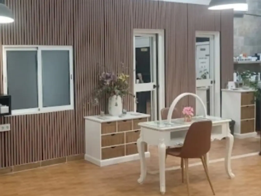 Salón de peluquería en Benetúsrer, Valencia