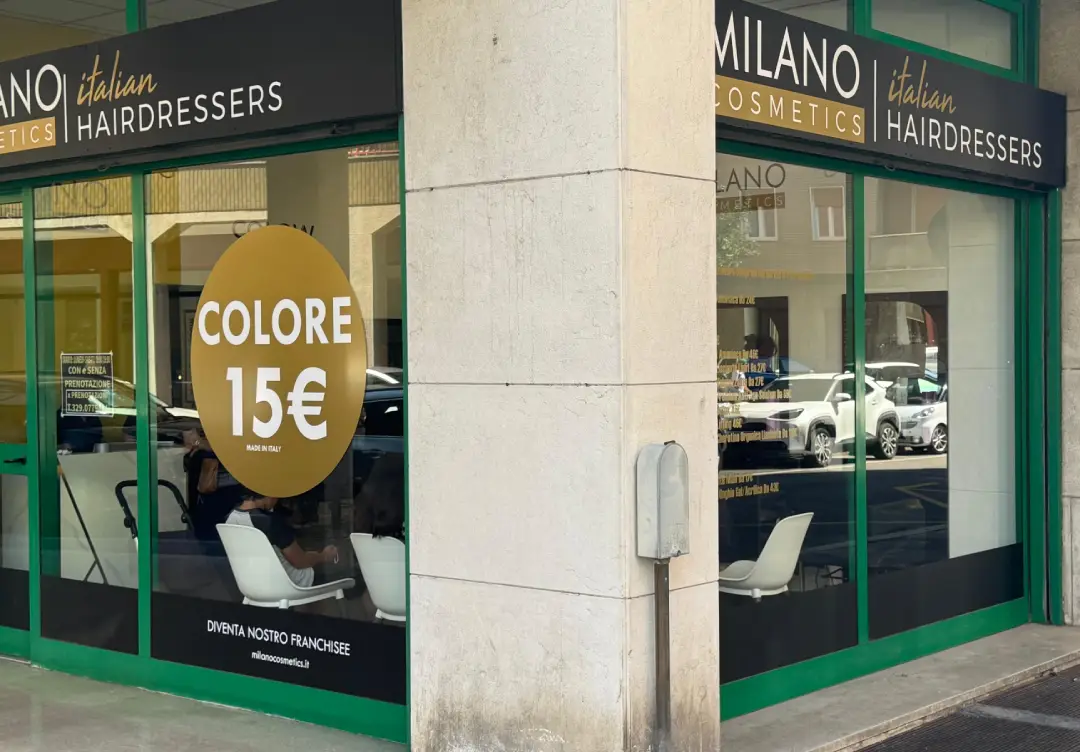 Salón de peluquería en Milán Italia