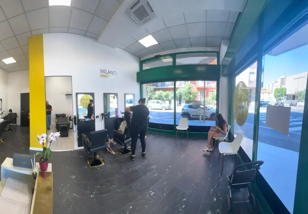 Salón de peluquería en Milán Italia